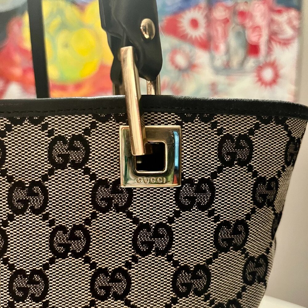 Authentic Gucci Black and Brown GG Canvas Tote with Black Leather Handles - Picture 4 of 16